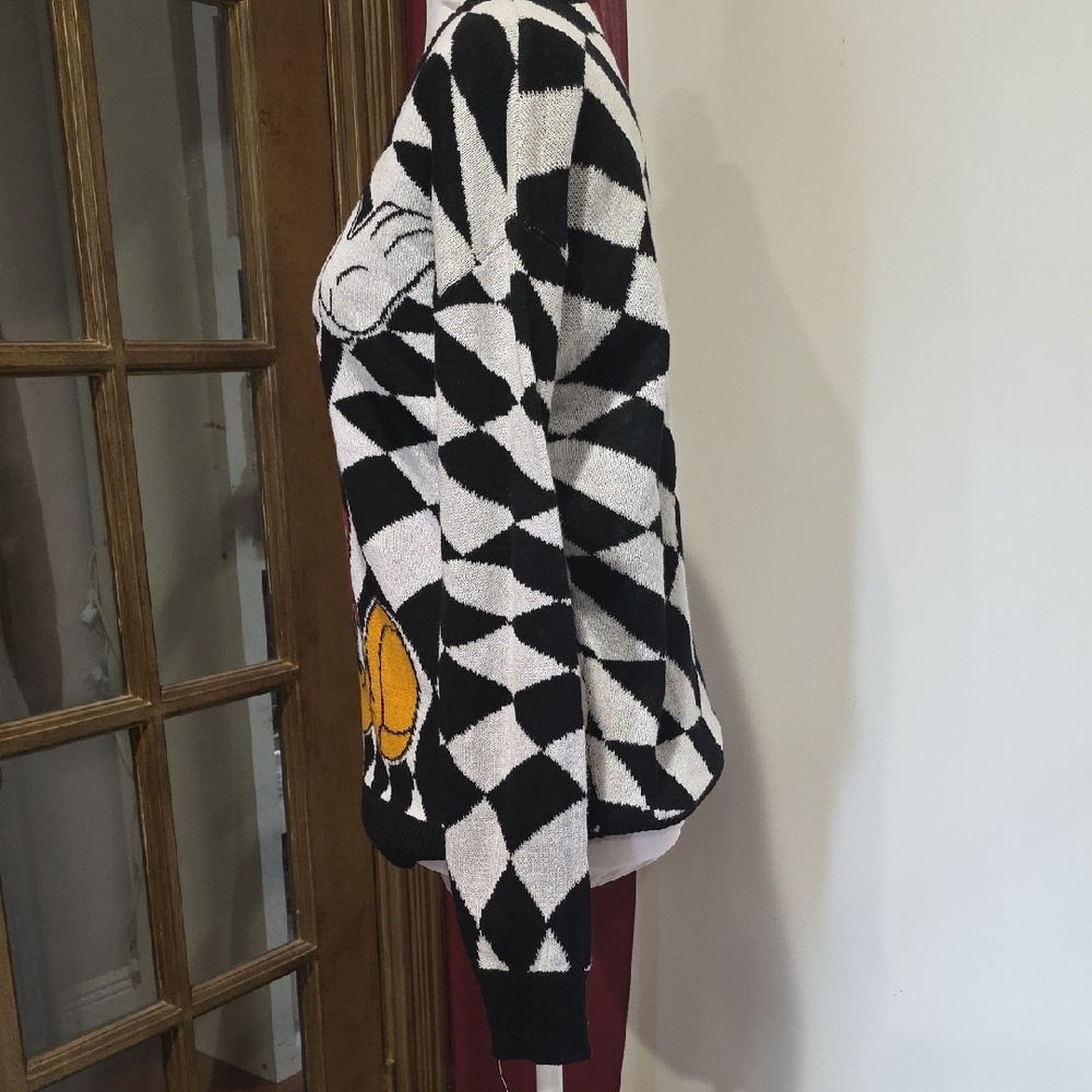 Disney Mickey Mouse Black & White checkered Sweater nwot - Picture 3 of 5